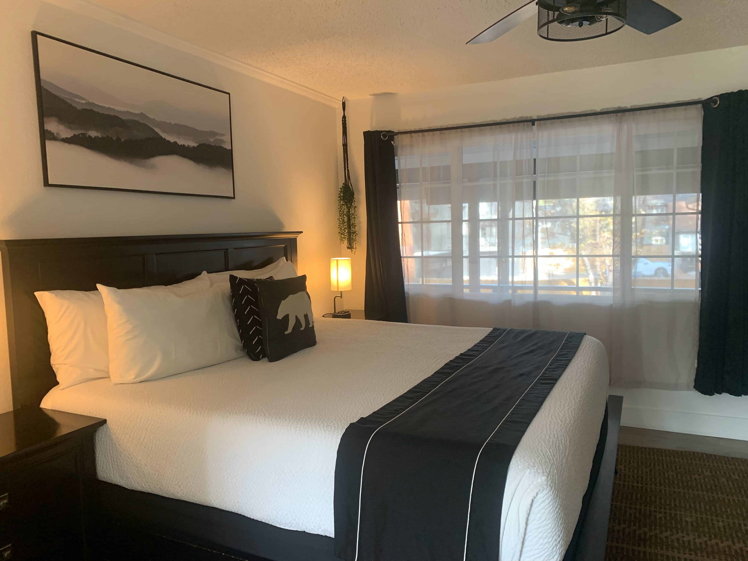 The Jeffrey Hotel — photo 20 of 33